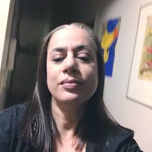 Meet your Posher, Lia